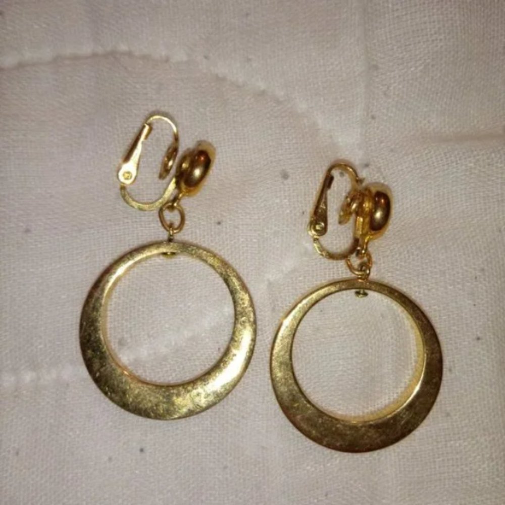 Vintage Clip on Earring Set